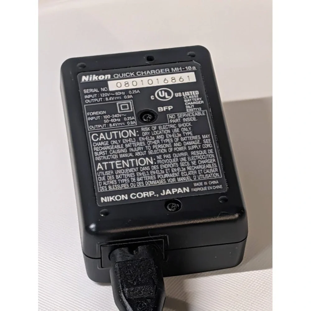 Nikon Quick Charger‎ MH-18a Black Excellent Camera Battery Wall Charger Cord